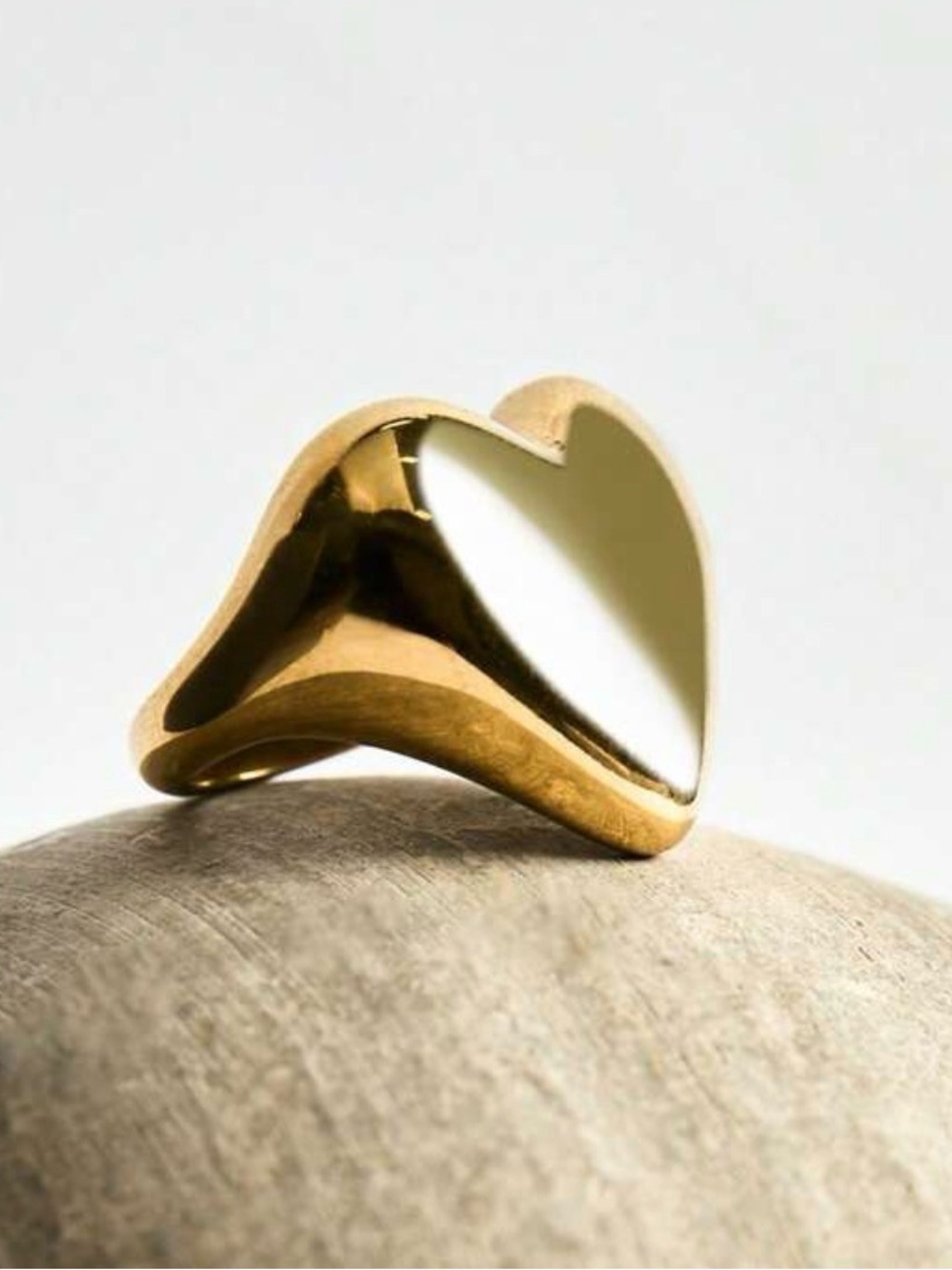 Designer Look Heart Statement Ring - Picture 2 of 3